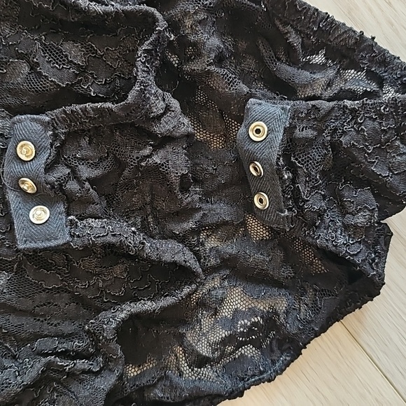 Vintage Jonden Romantic Goth Black Floral Lace Shortsleeve Bodysuit Small - Picture 4 of 16